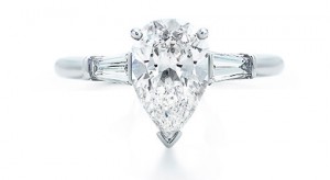 1. Classic Diamond Pear Shaped Engagement Rings