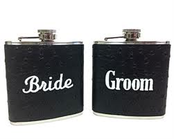 Top 10 Traditional Gifts For the Groom From the Bride On Their Special Day