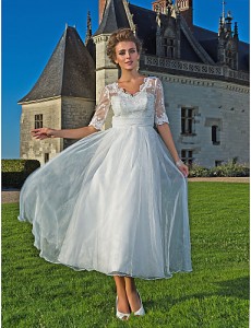 5. Organza and Lace Wedding Gown