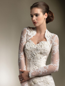 gorgeous-lace-sweetheart-wedding-dress-long-sleeve-jacket-2