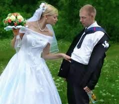 5.  Silly Wedding Photos