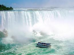 6. Mist Away To Niagara Falls, New York