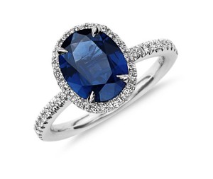 Oval-Cut-Sapphire-Diamond-Engagement-Ring