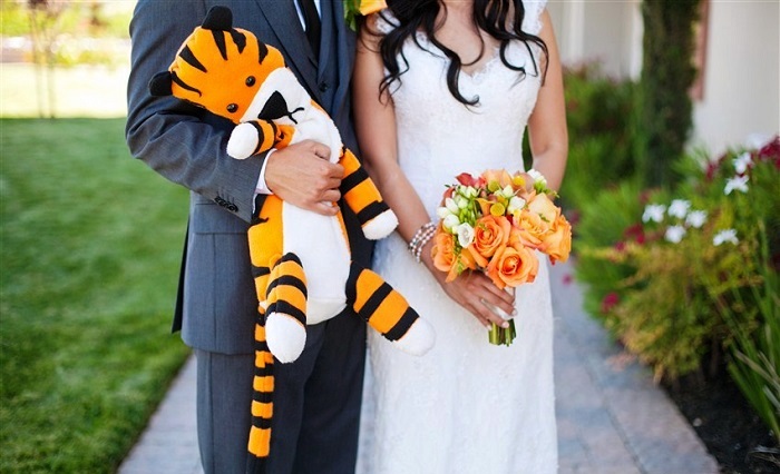 calvin and hobbes themed wedding